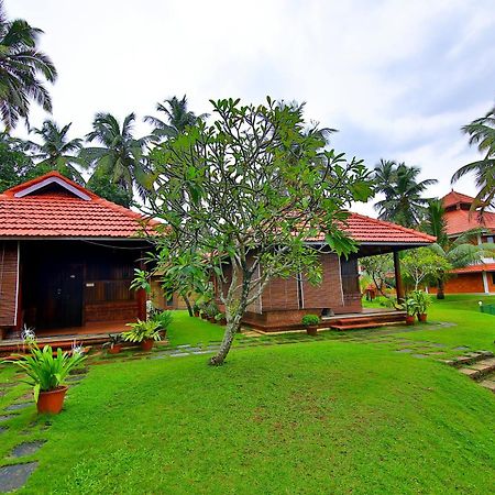 Sree Gokulam Nalanda Resorts Nileshwar Luaran gambar